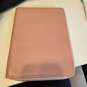 Pink Moterm B6 Zip folio